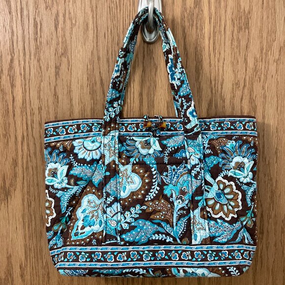 Vera Bradley | Bags | Vintage Vera Bradley Java Blue Quilted Handbag ...